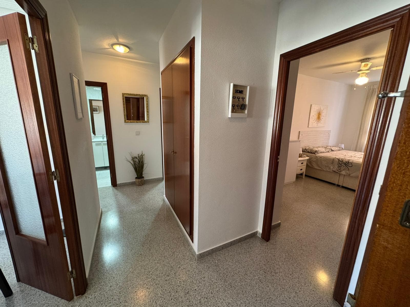 Apartamento Planta Media de 3 dormitorios en San Miguel de Salinas - 4