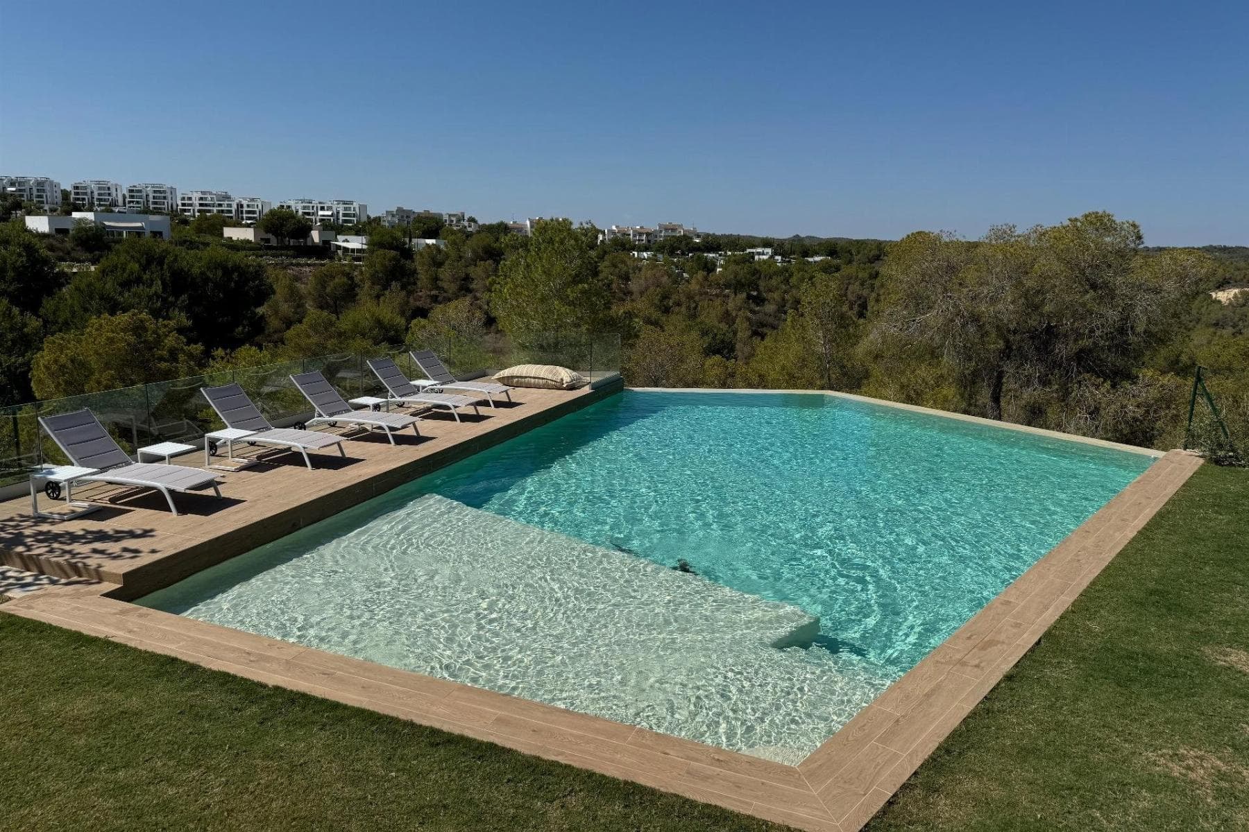 Apartamento Planta Media de 2 dormitorios en Orihuela Costa - 1