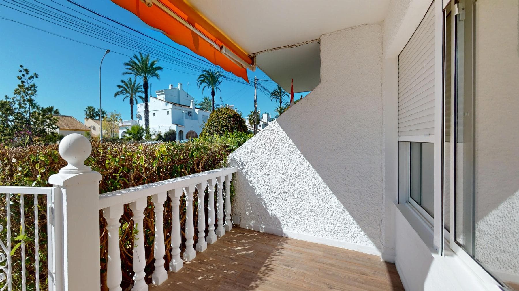 Bungalow met 2 slaapkamers in Orihuela Costa - 36
