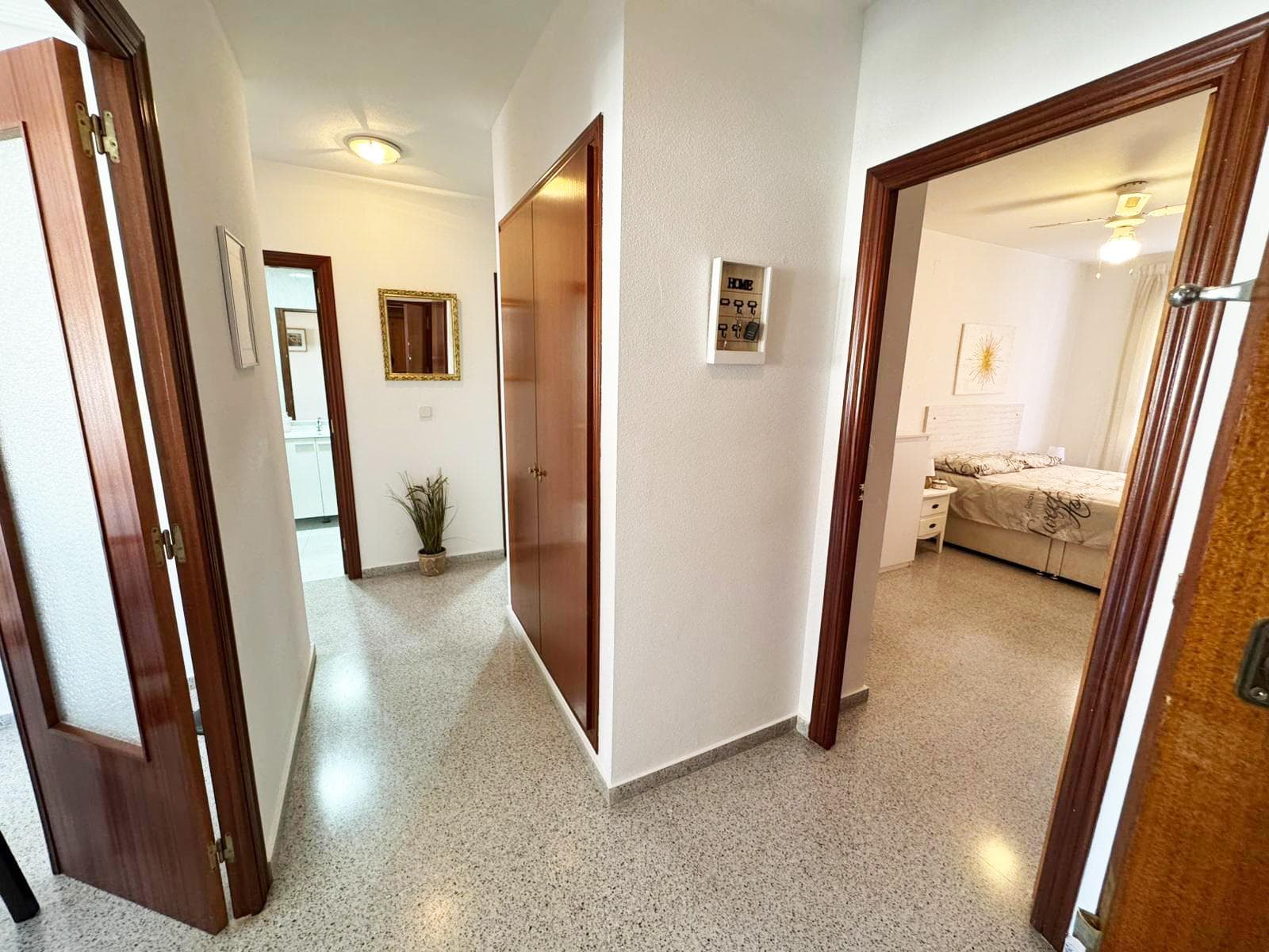 3 bed Middle Floor Apartment in San Miguel de Salinas - 11