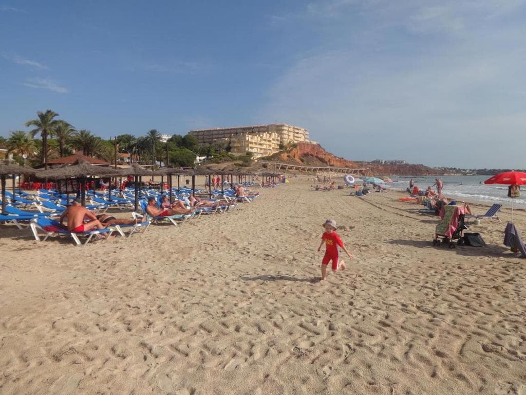 Apartamento Planta Media de 3 dormitorios en Orihuela Costa - 15