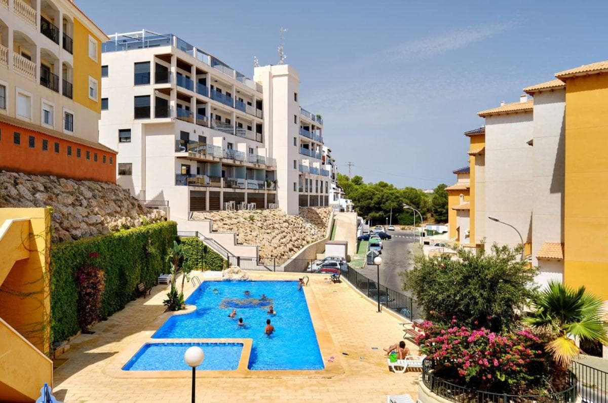 Apartamento Planta Media de 3 dormitorios en Orihuela Costa - 13