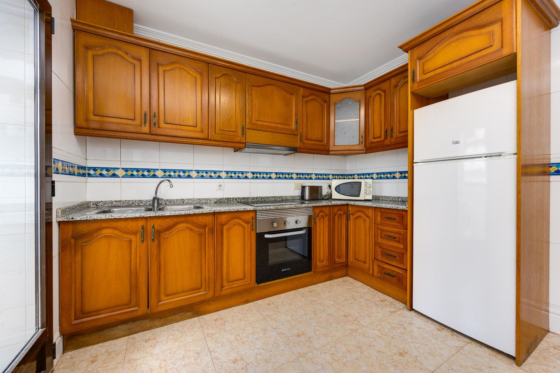 3 bed Middle Floor Apartment in San Miguel de Salinas - 14