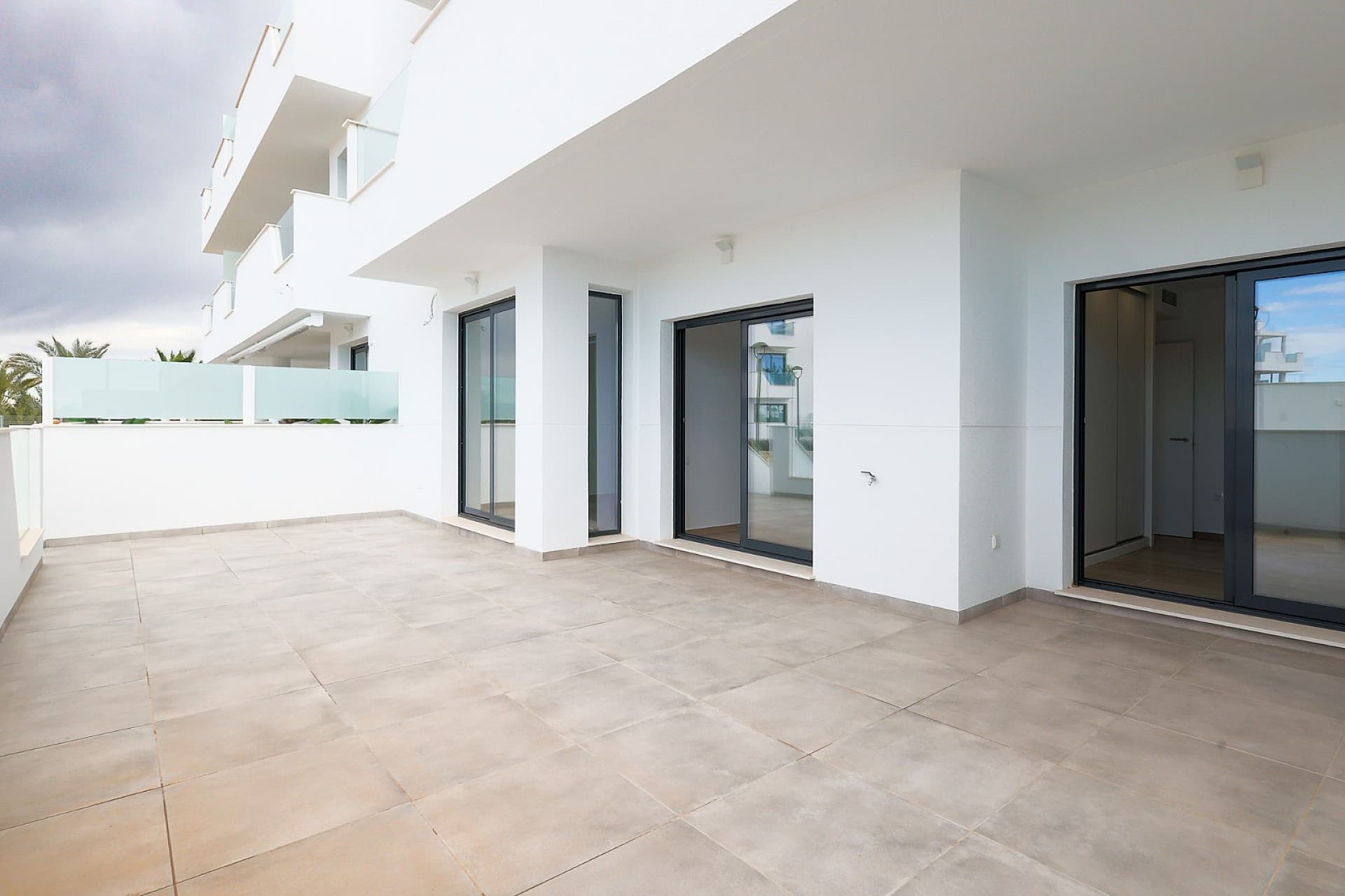 Apartamento Planta Media de 2 dormitorios en Santa Rosalia Lake and Life Resort - 6