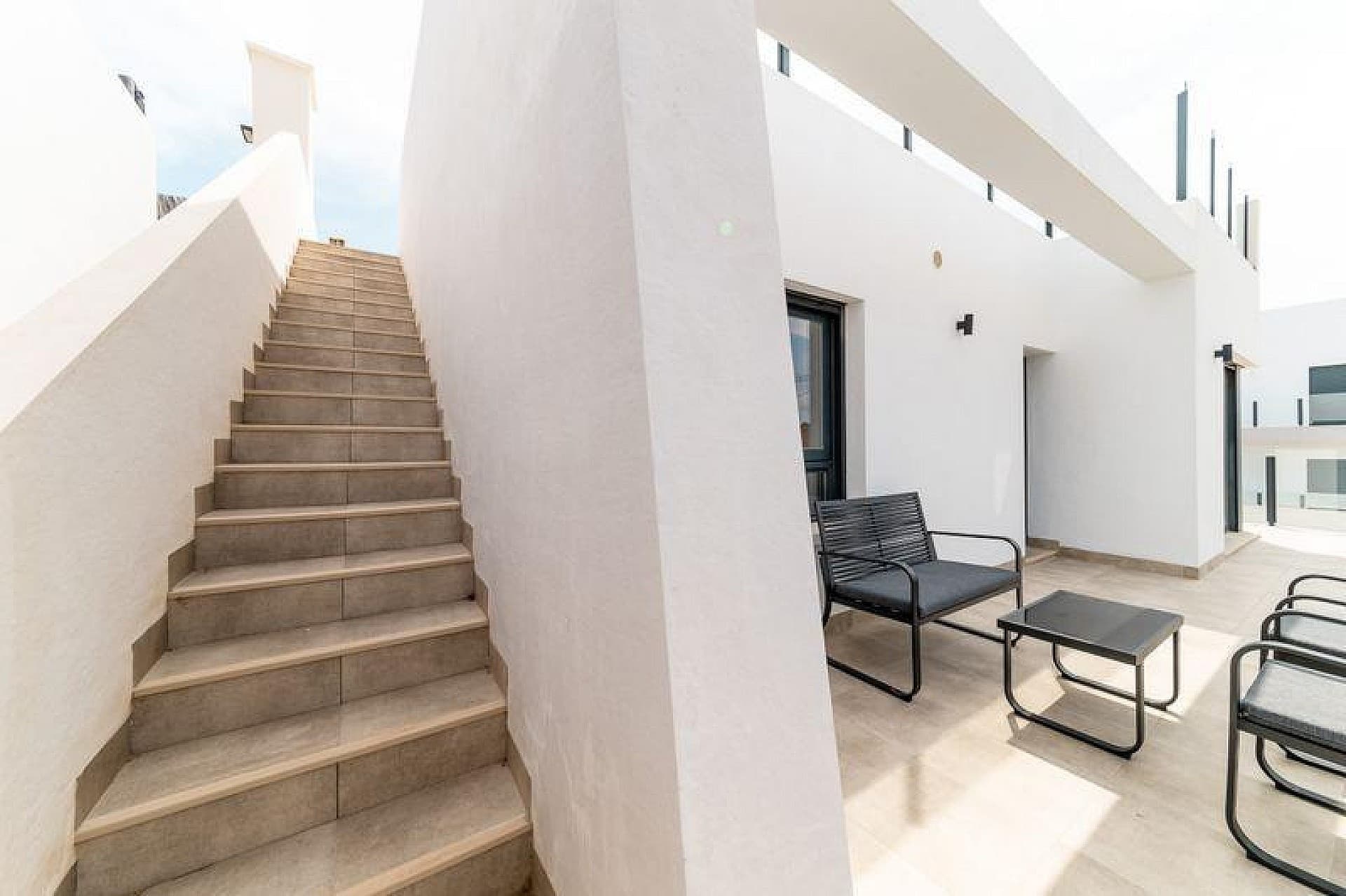 Apartamento Planta Media de 3 dormitorios en San Miguel de Salinas - 17