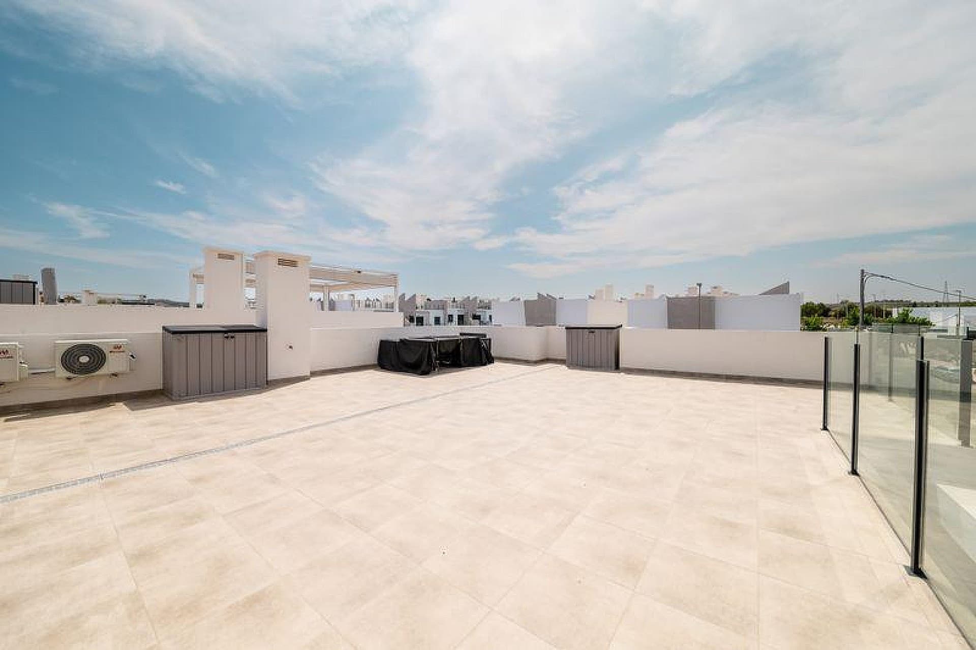 Apartamento Planta Media de 3 dormitorios en San Miguel de Salinas - 15