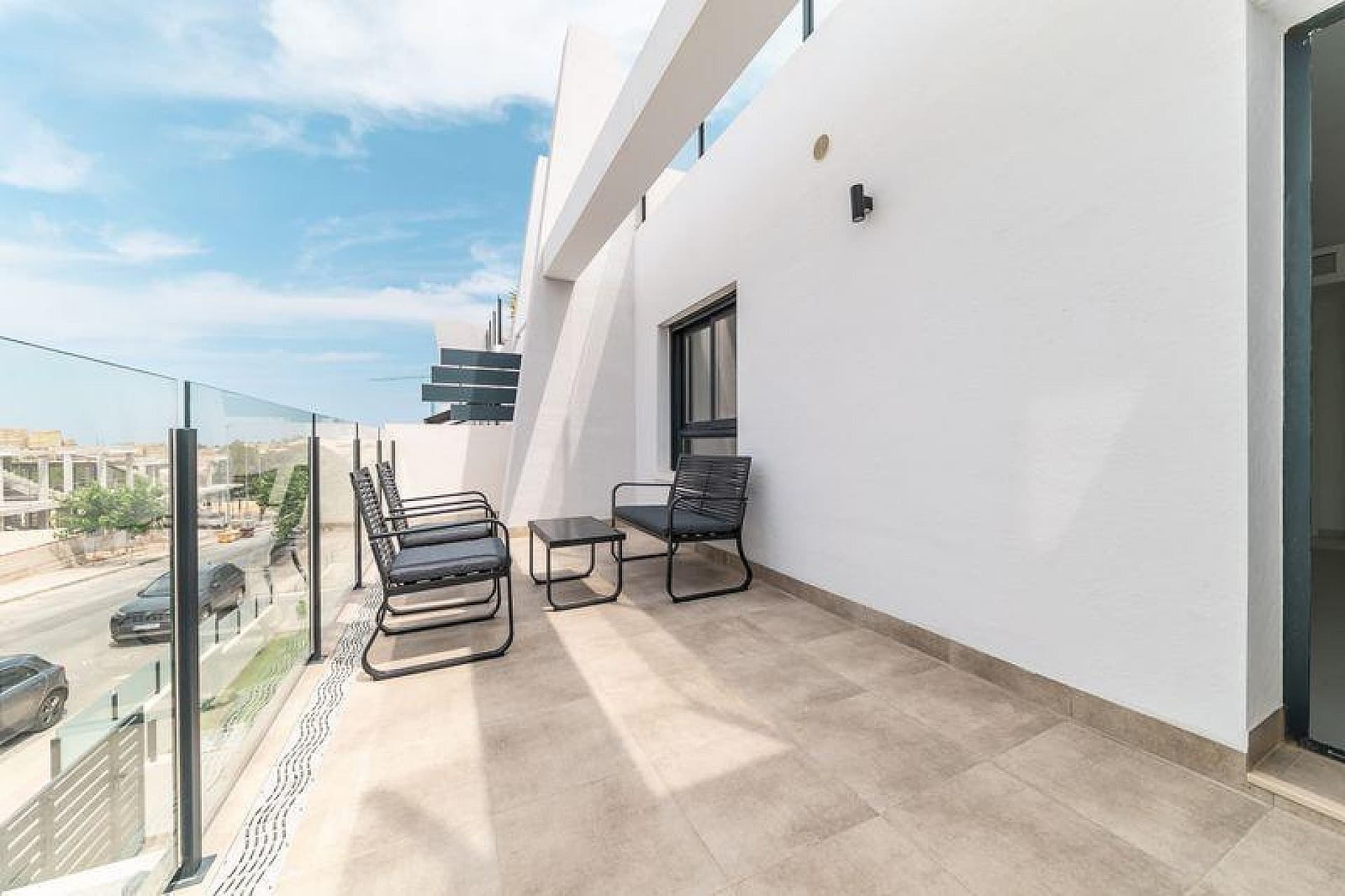 Apartamento Planta Media de 3 dormitorios en San Miguel de Salinas - 5