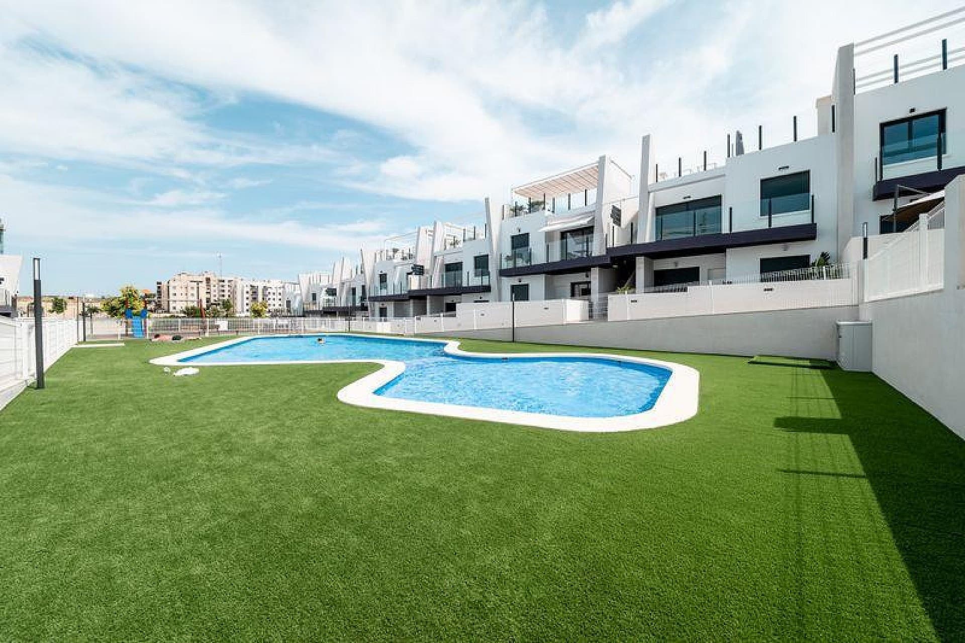 Apartamento Planta Media de 3 dormitorios en San Miguel de Salinas - 22