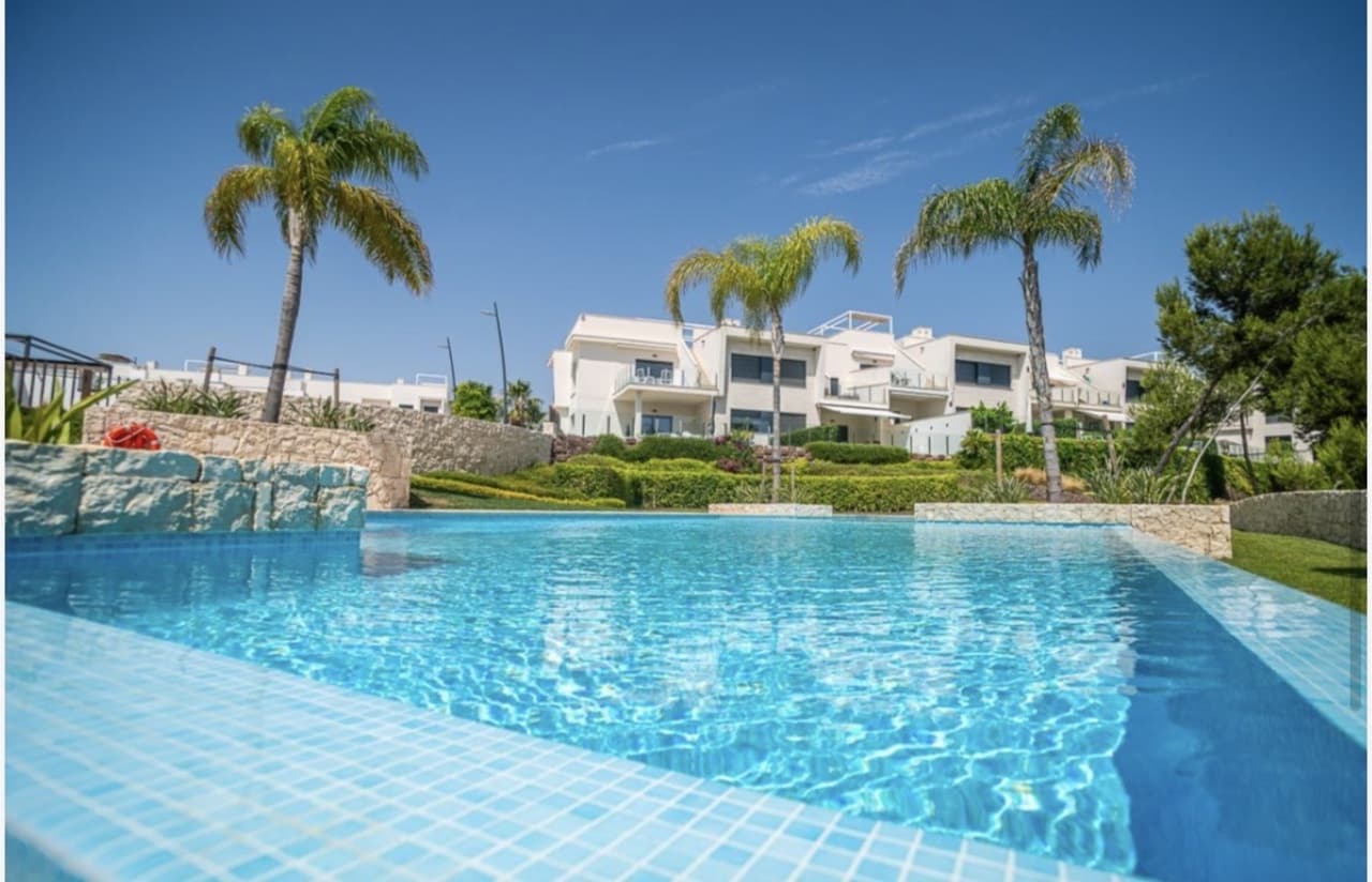 Apartamento Planta Media de 2 dormitorios en Pilar de la Horadada - 1