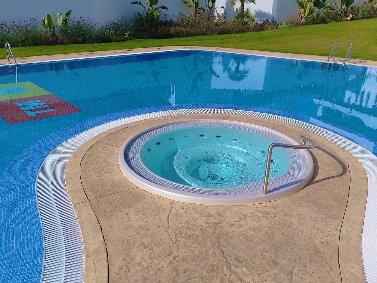 Apartamento Planta Media de 2 dormitorios en Villamartin - 22