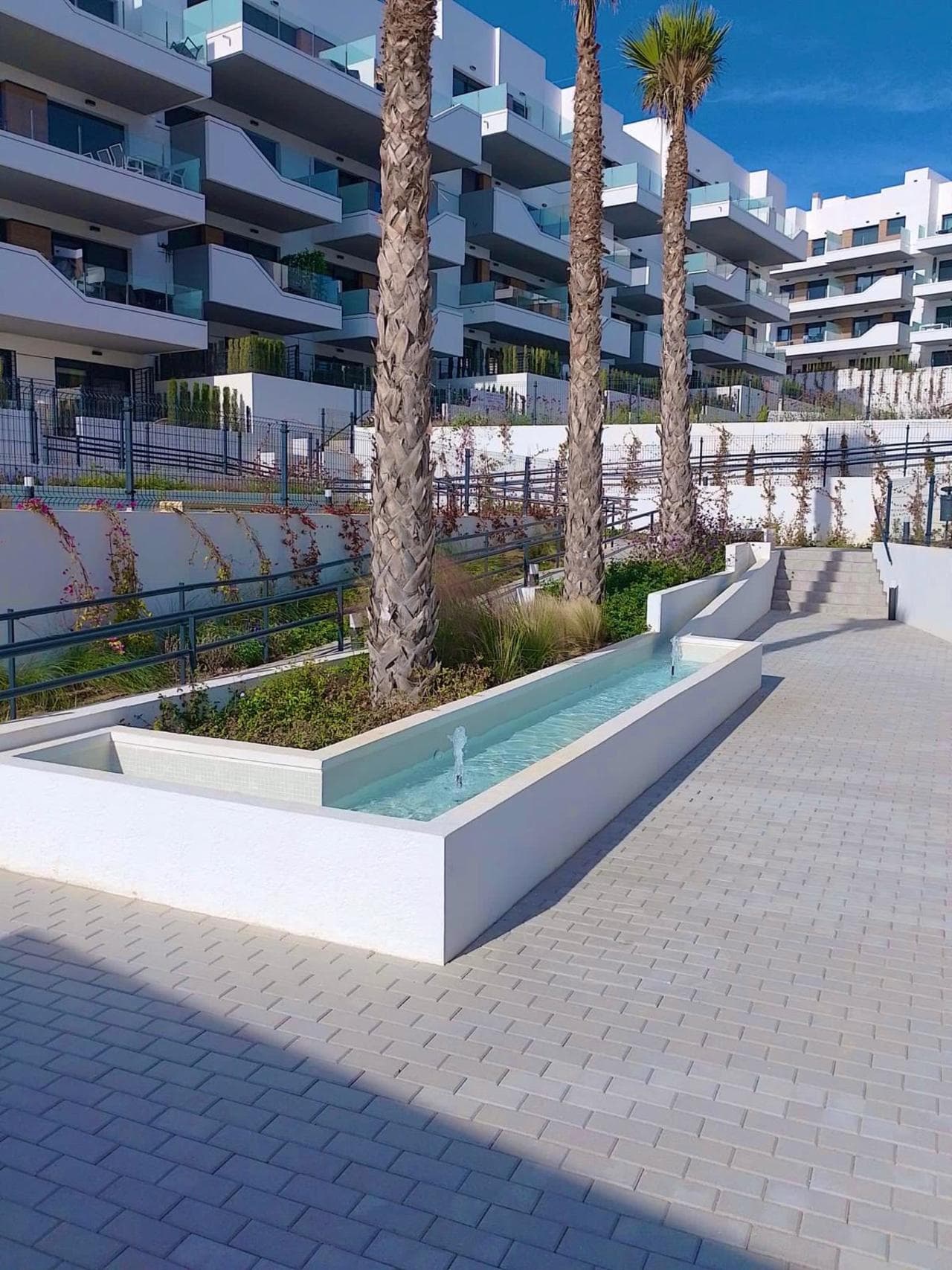 Apartamento Planta Media de 2 dormitorios en Villamartin - 21