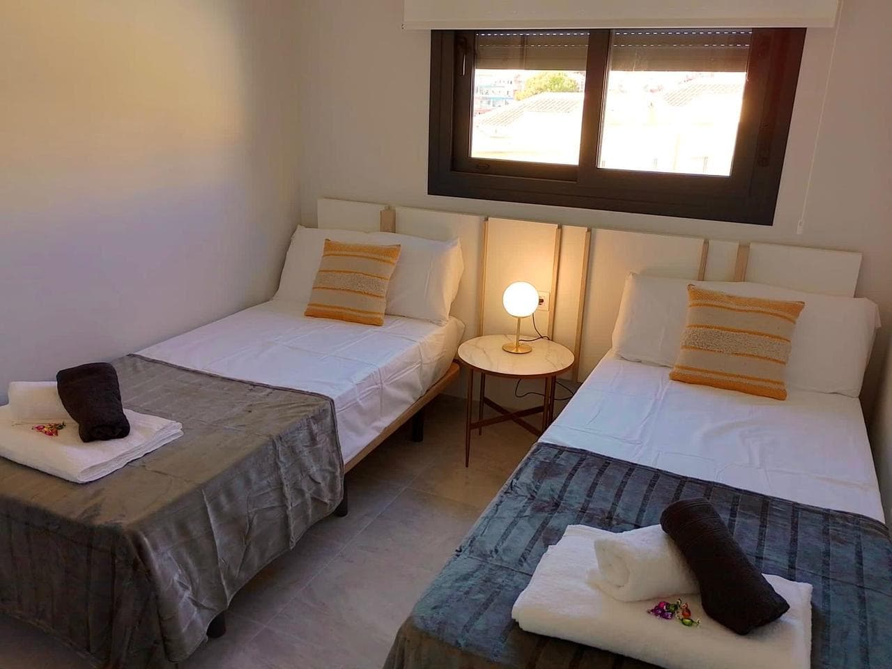 Apartamento Planta Media de 2 dormitorios en Villamartin - 14