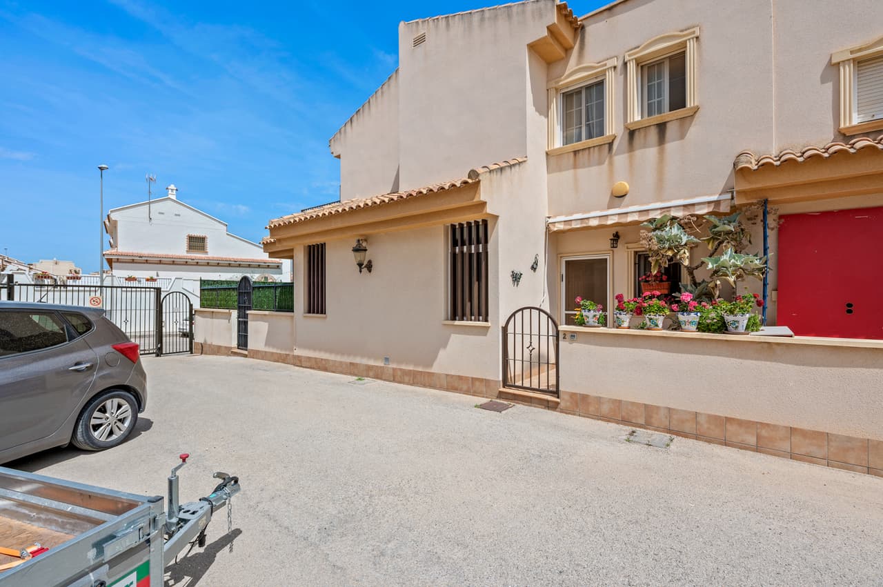 Geschakelde Woning met 2 slaapkamers in San Miguel de Salinas - 36