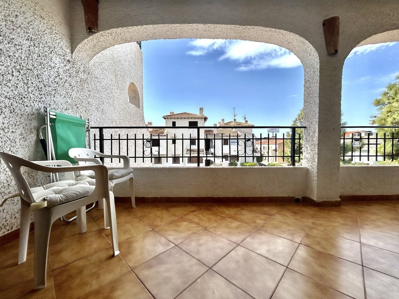Tussenverdieping Appartement met 2 slaapkamers in Cabo Roig - 26