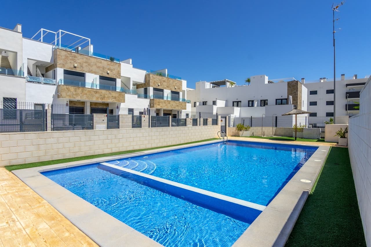 3 bed Townhouse in Villamartin - 1