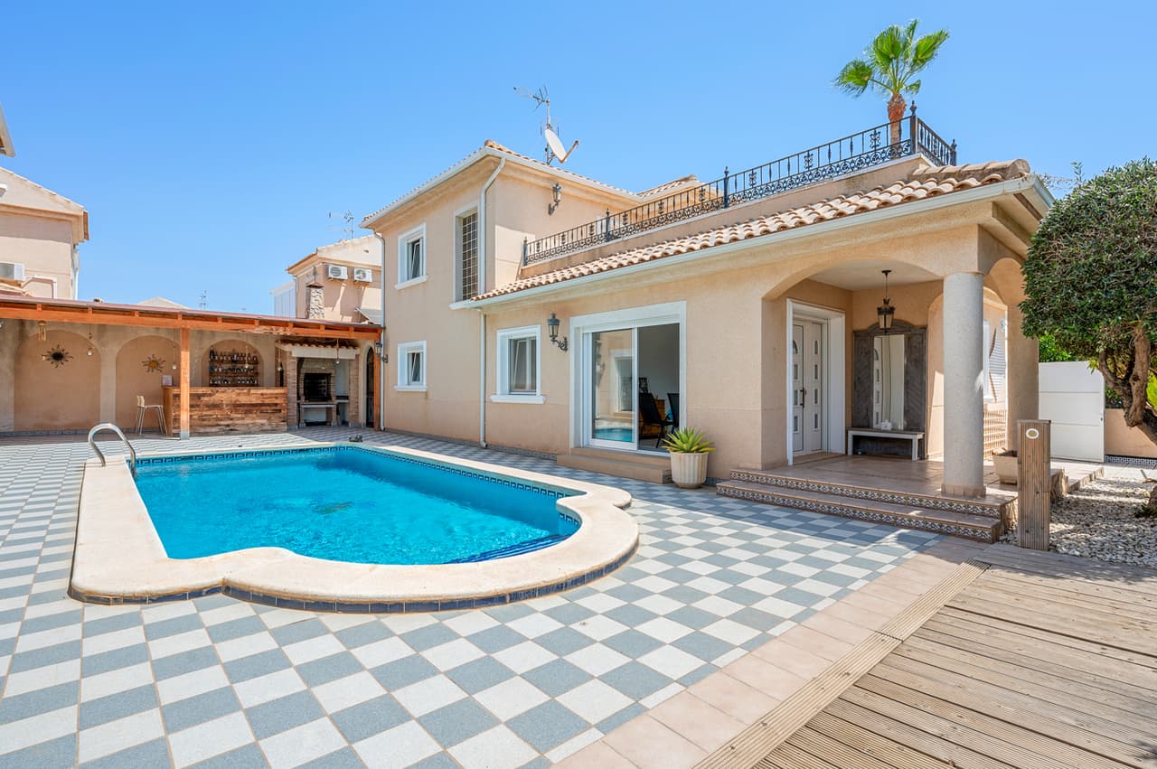 Vrijstaande Villa met 7 slaapkamers in Torre de la Horadada - 1
