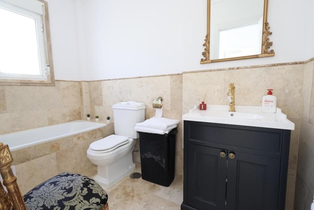 3 bed Detached Villa in Villamartin - 10