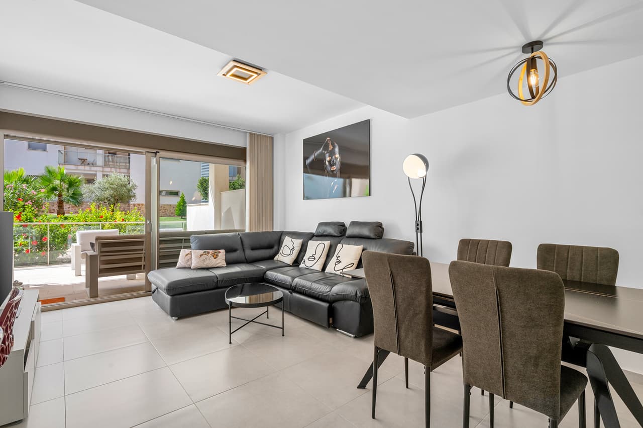 Apartamento Planta Media de 2 dormitorios en Villamartin - 14
