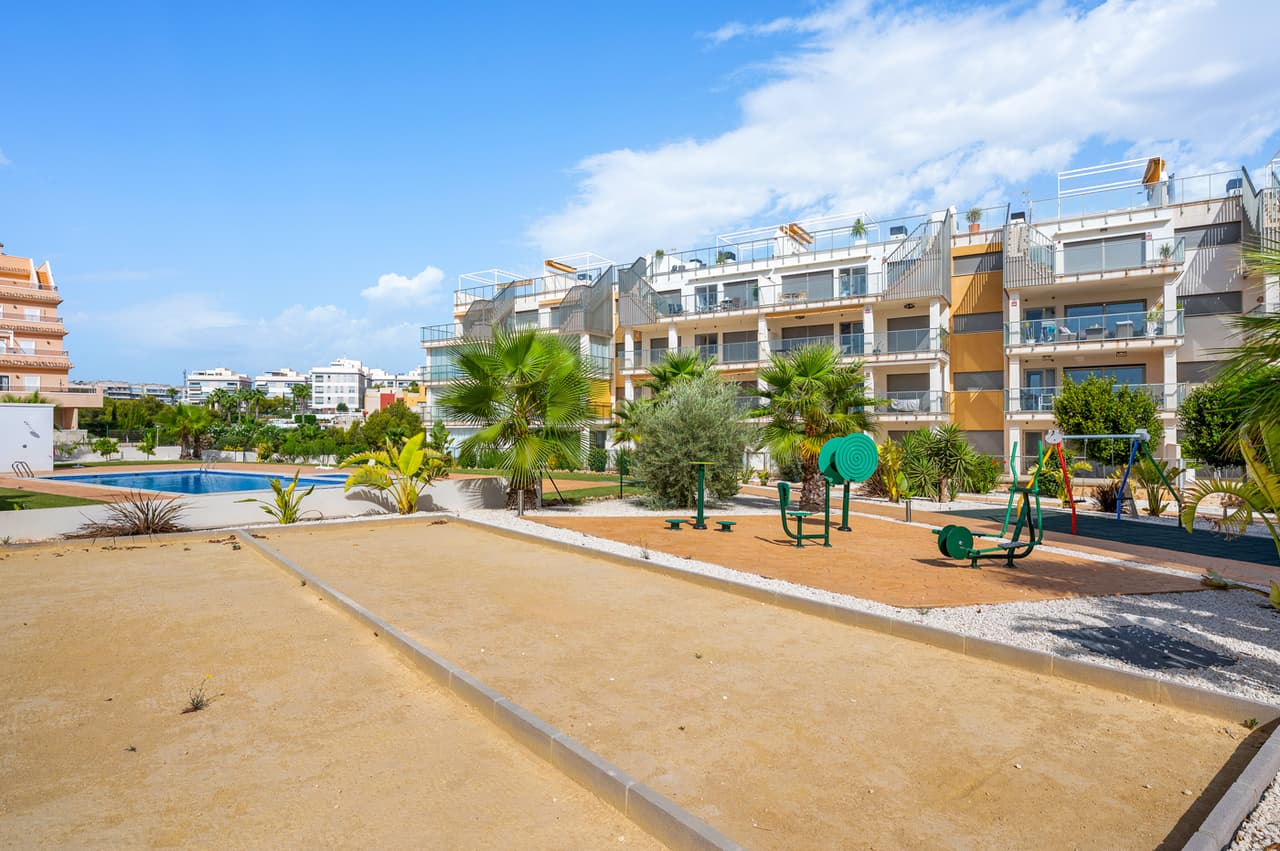 Apartamento Planta Media de 2 dormitorios en Villamartin - 27