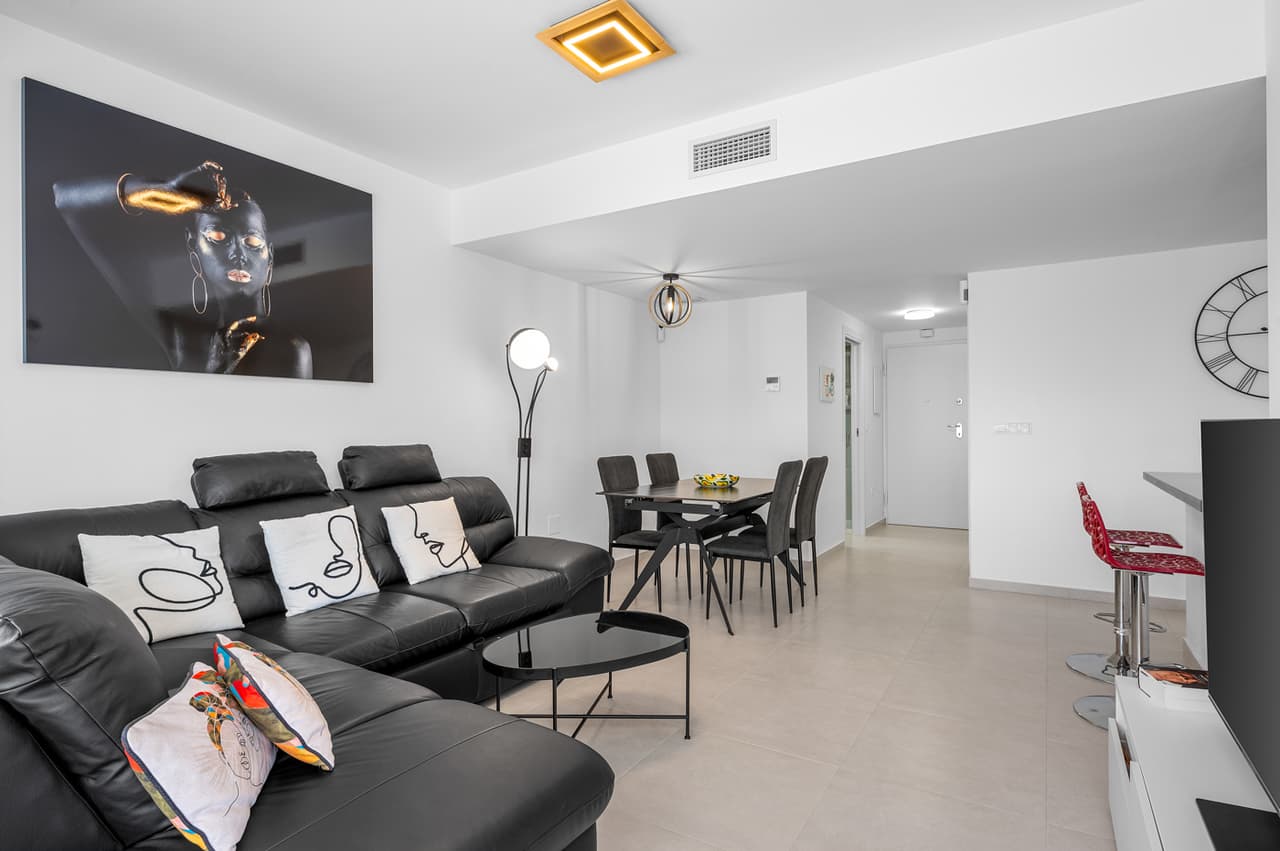 Apartamento Planta Media de 2 dormitorios en Villamartin - 16