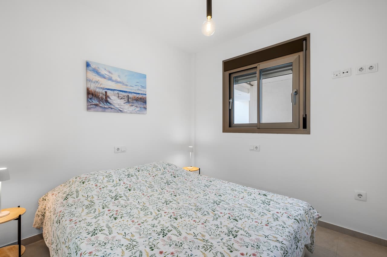 Apartamento Planta Media de 2 dormitorios en Villamartin - 22