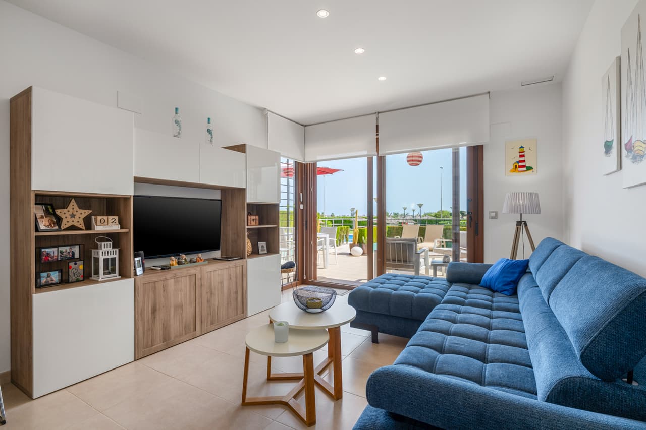Tussenverdieping Appartement met 2 slaapkamers in Cabo Roig - 12