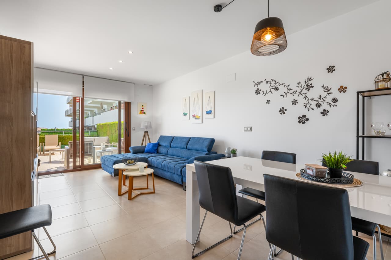 Tussenverdieping Appartement met 2 slaapkamers in Cabo Roig - 14