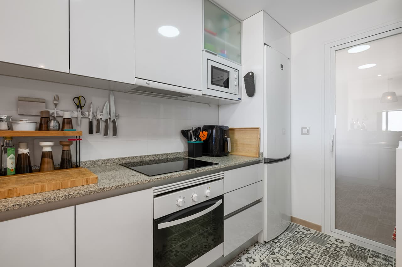 Tussenverdieping Appartement met 2 slaapkamers in Cabo Roig - 18