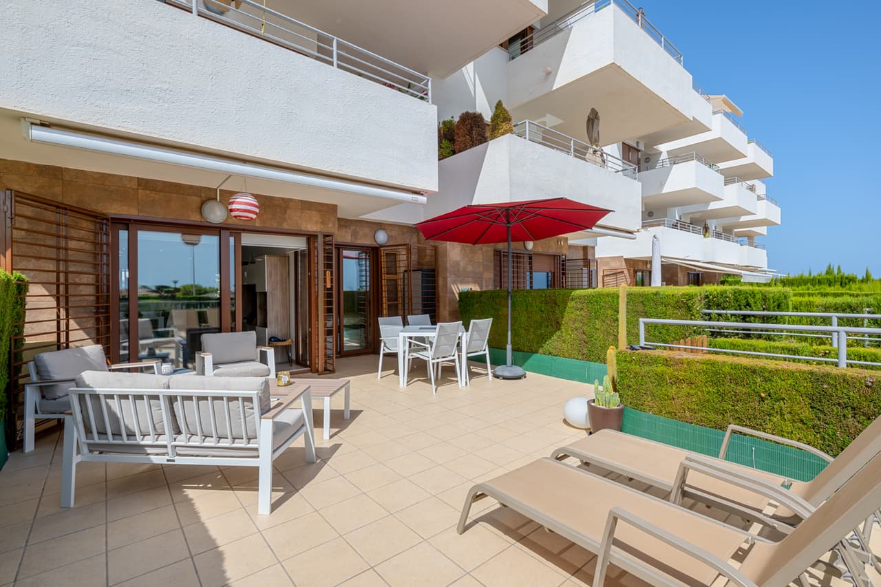 Tussenverdieping Appartement met 2 slaapkamers in Cabo Roig - 1
