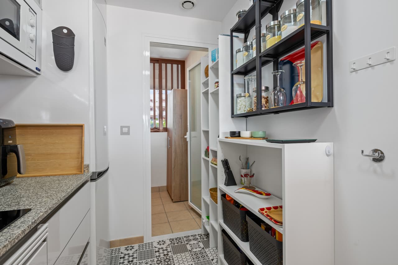 Tussenverdieping Appartement met 2 slaapkamers in Cabo Roig - 19