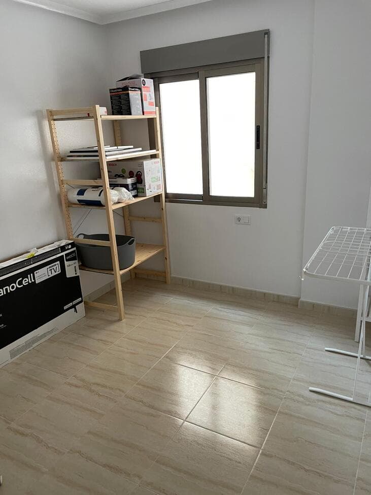 2 bed Middle Floor Apartment in San Miguel de Salinas - 7