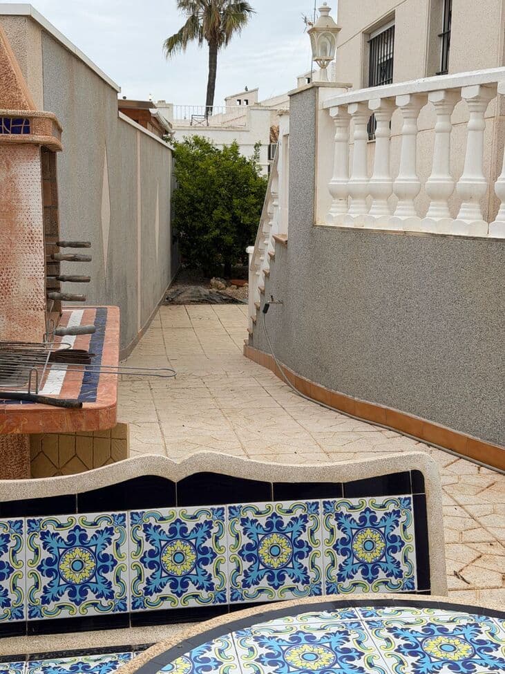 Vrijstaande Villa met 5 slaapkamers in Playa Flamenca - 17