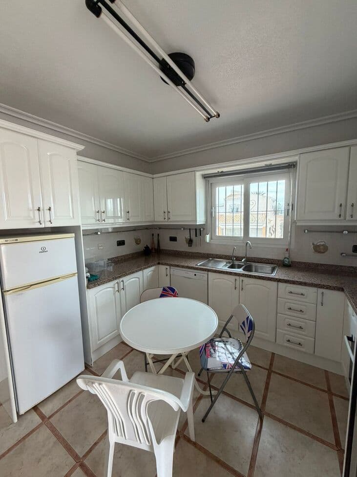 Vrijstaande Villa met 5 slaapkamers in Playa Flamenca - 2