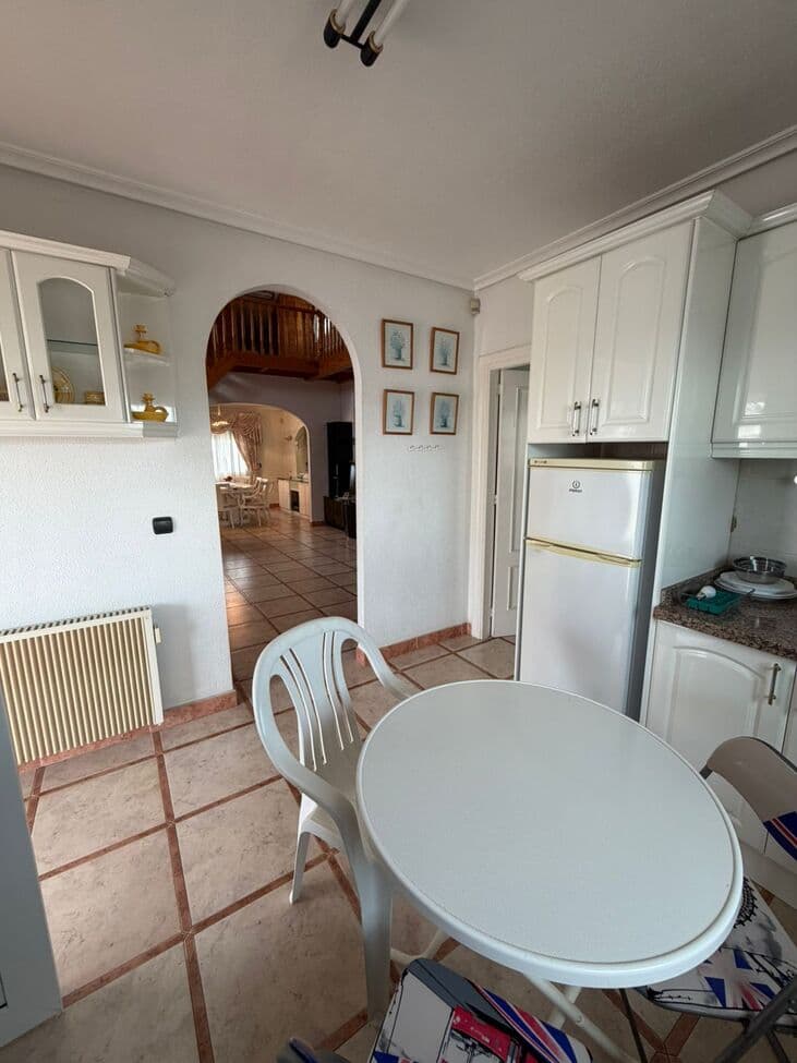 Vrijstaande Villa met 5 slaapkamers in Playa Flamenca - 3