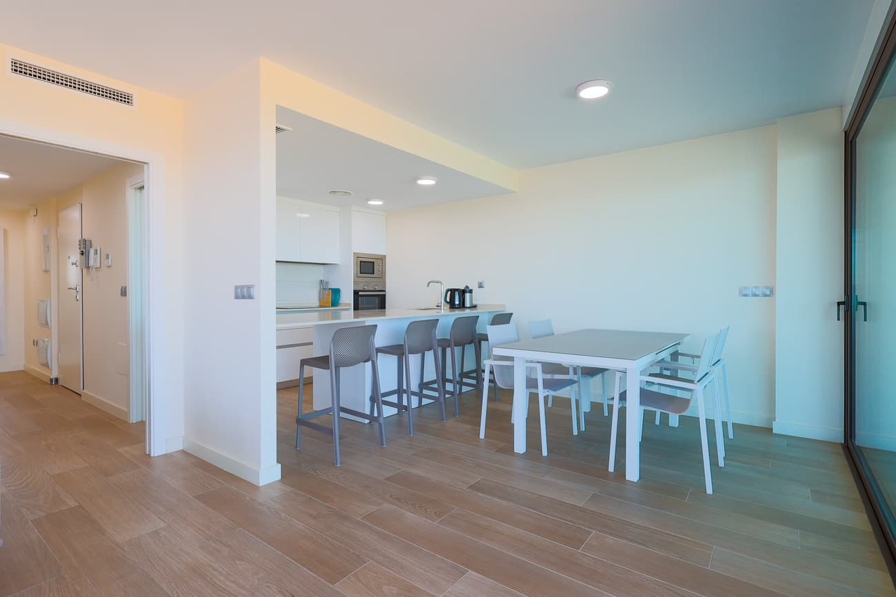 3 bed Middle Floor Apartment in Playa Honda - 4