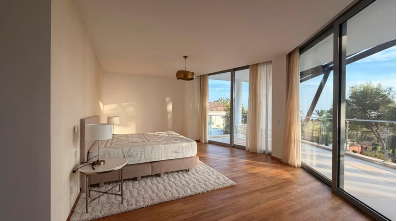 Villa - Chalet de 4 dormitorios en Marbella - 29