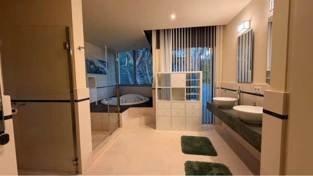Villa - Chalet de 5 dormitorios en Marbella - 32