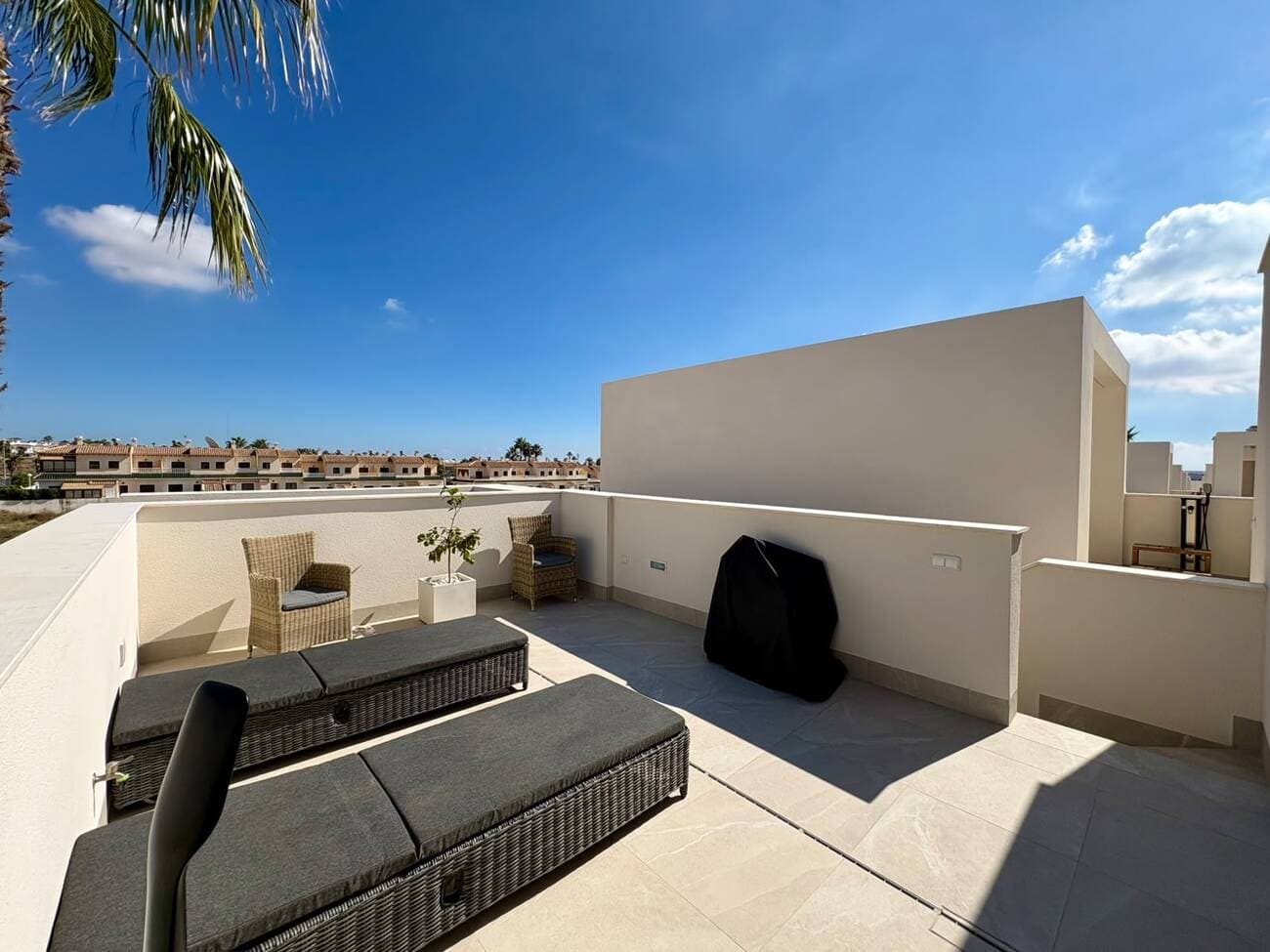 3 bed Semi-Detached House in Rojales - 37