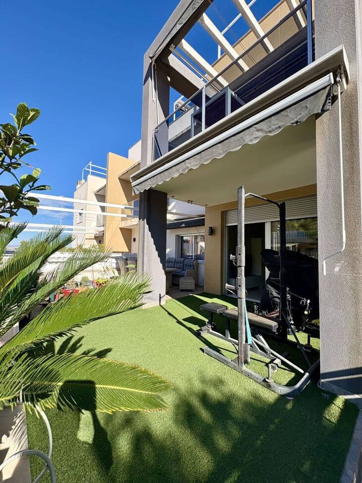 Apartamento Planta Media de 3 dormitorios en Guardamar del Segura - 21