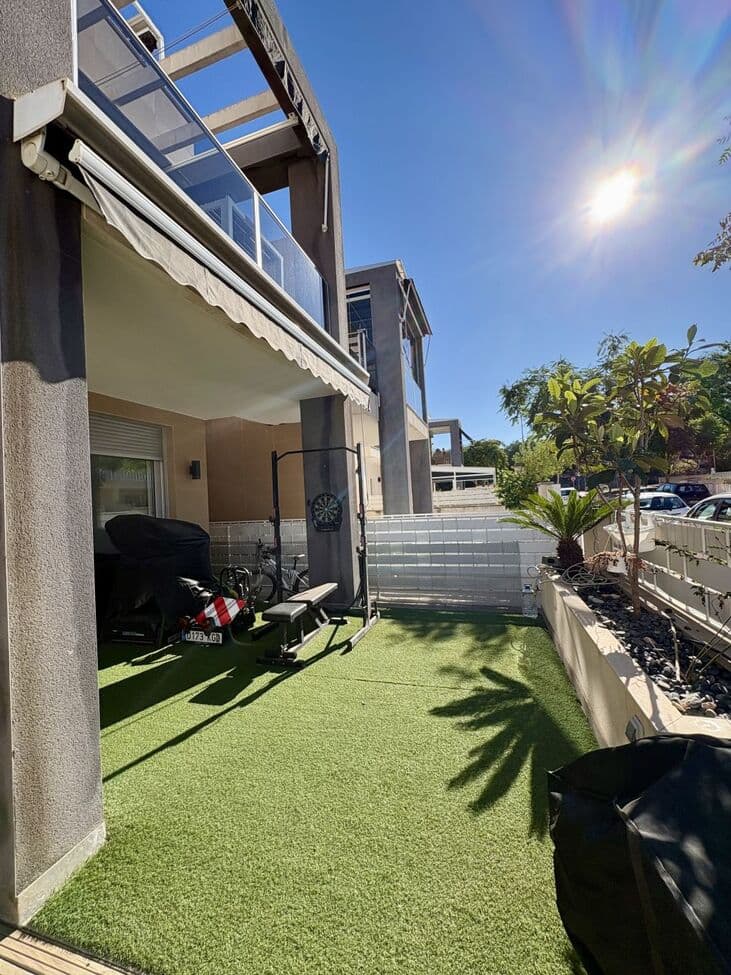 Apartamento Planta Media de 3 dormitorios en Guardamar del Segura - 22