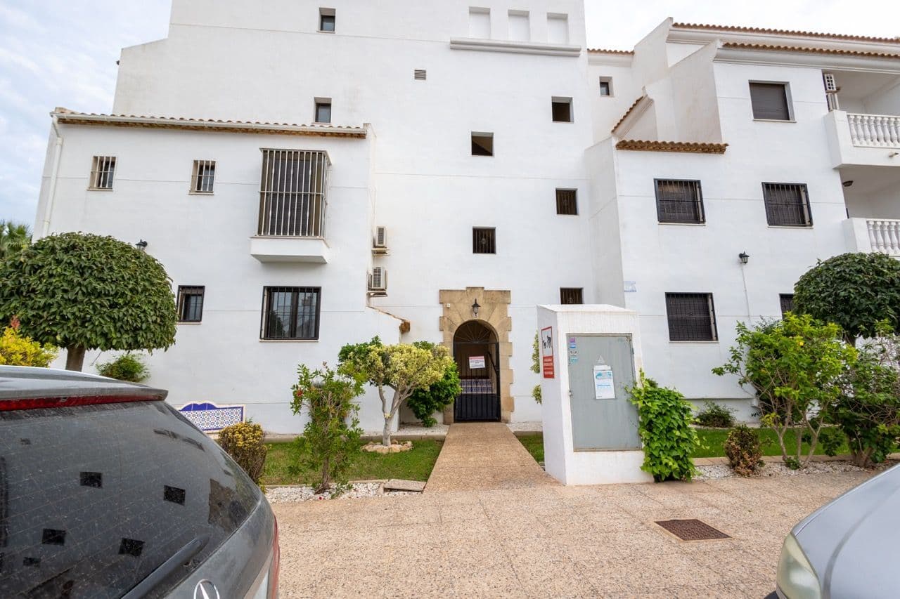 Tussenverdieping Appartement met 2 slaapkamers in Orihuela Costa - 2