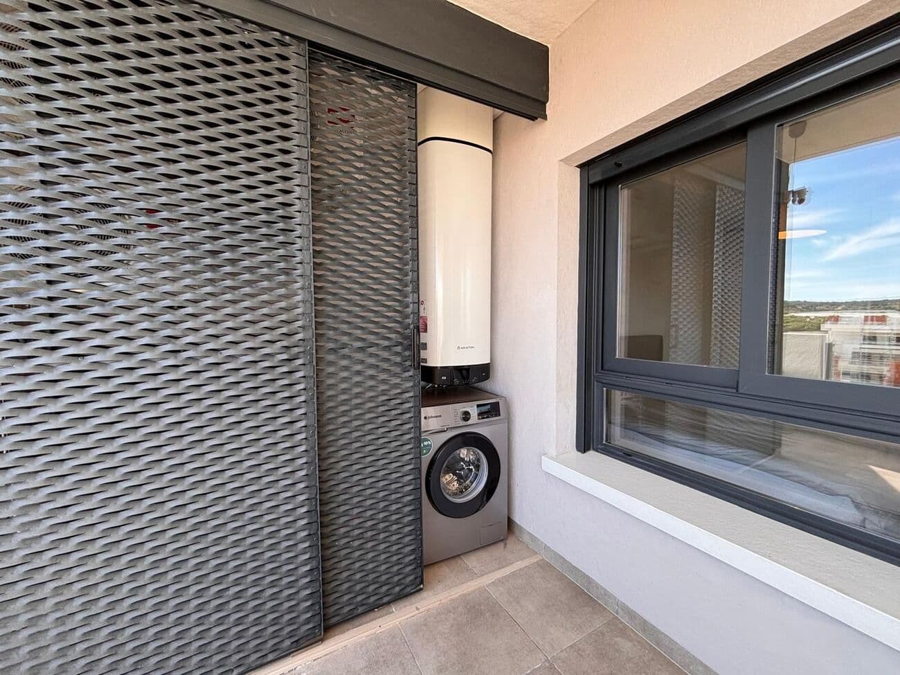 2 bed Middle Floor Apartment in San Miguel de Salinas - 21