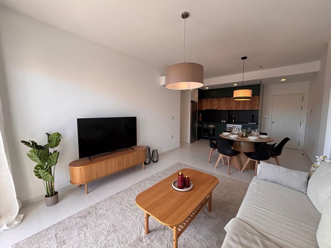 2 bed Middle Floor Apartment in San Miguel de Salinas - 3