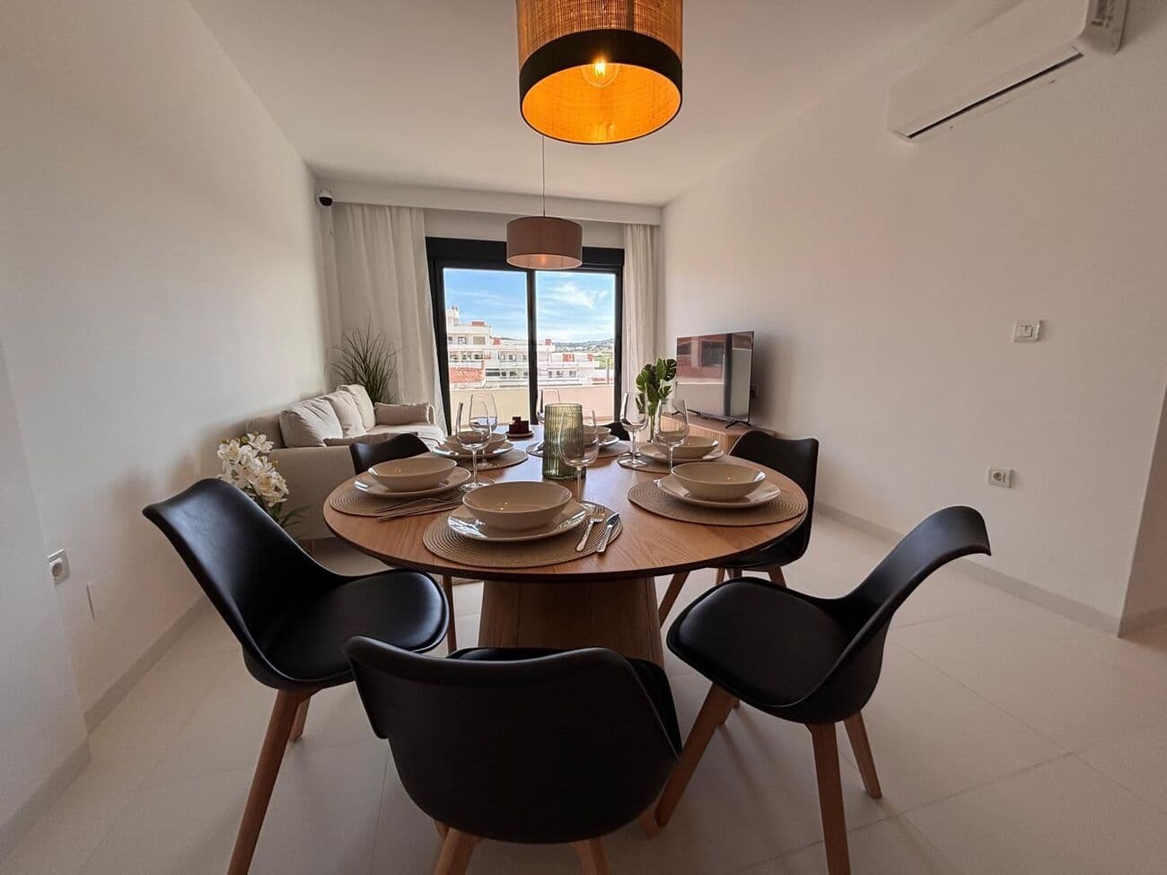 2 bed Middle Floor Apartment in San Miguel de Salinas - 9