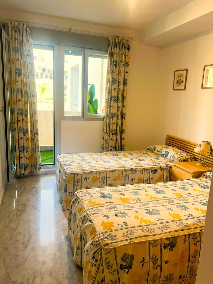 Tussenverdieping Appartement met 2 slaapkamers in Mijas Costa