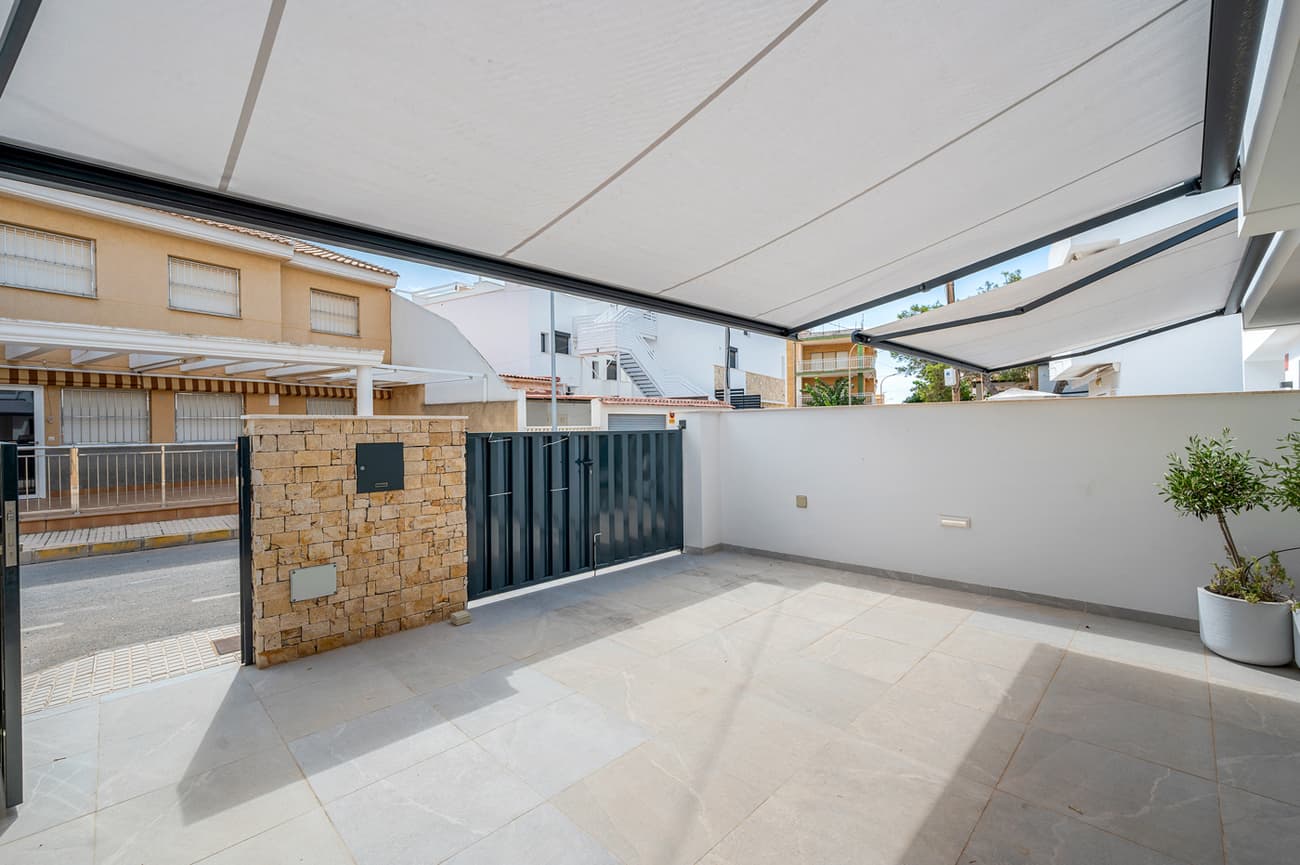3 bed Semi-Detached House in Torre de la Horadada - 12