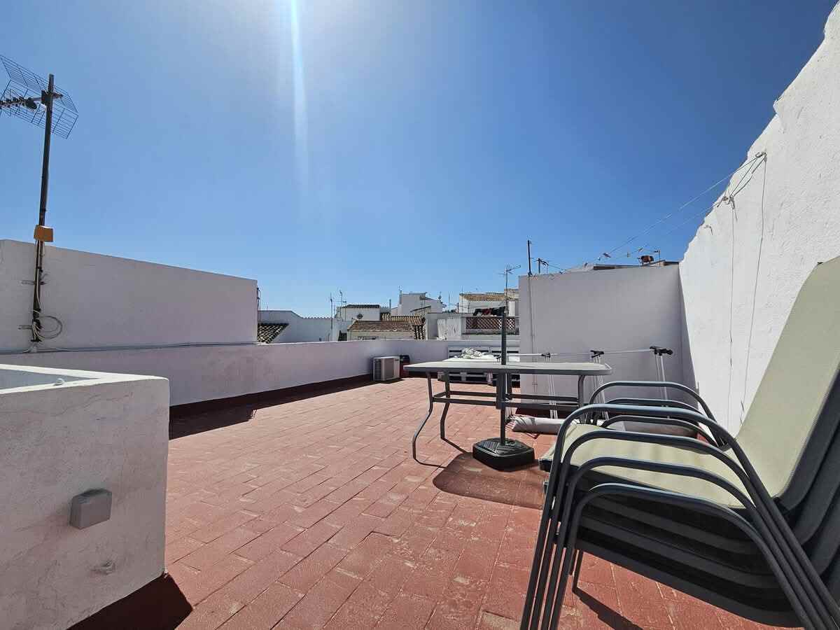 3 bed Semi Detached Penthouse in Manilva - 8