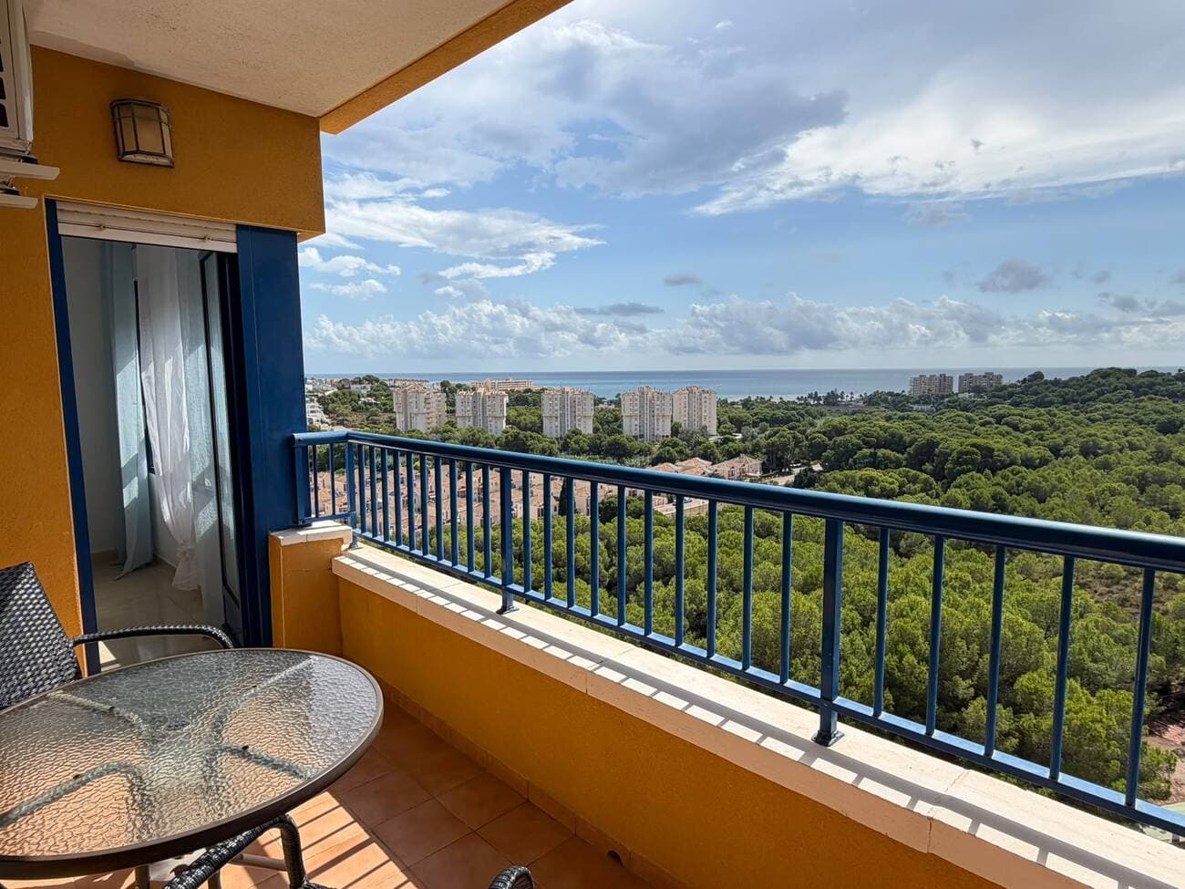 Apartamento Planta Media de 2 dormitorios en Dehesa de Campoamor - 1