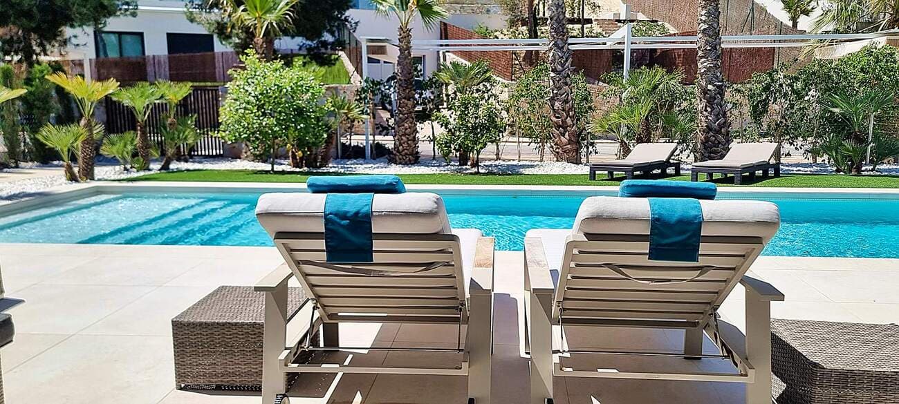 Villa - Chalet de 4 dormitorios en Orihuela - 12