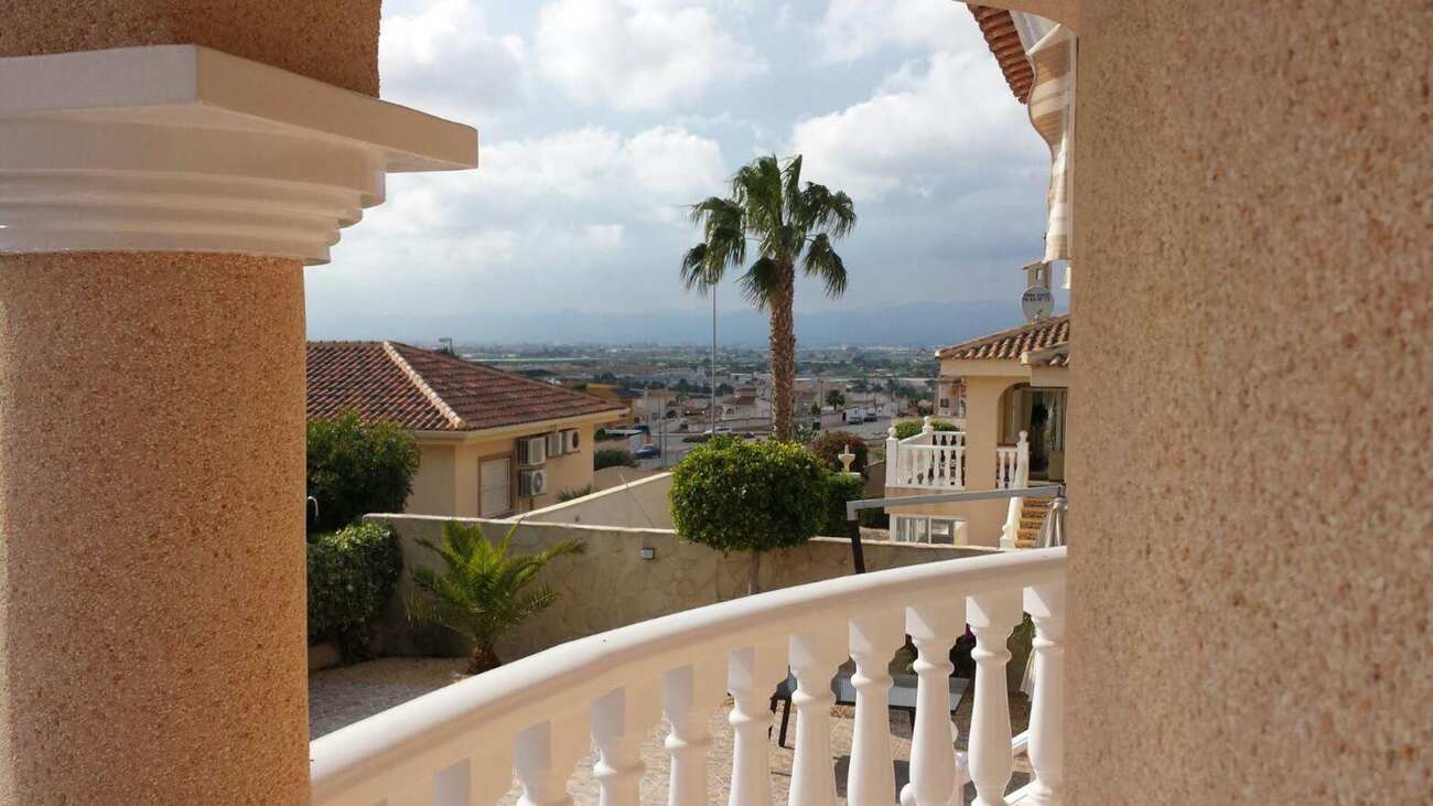 4 bed Detached Villa in Rojales - 17